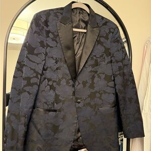 Stylish Blue and Black Sport Coat with Modern Floral Pattern